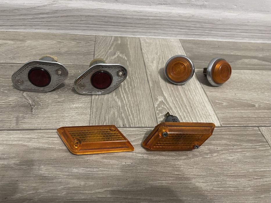 Поворотники повторители Ваз 2101 21011 2103 - новый оригинал ссср