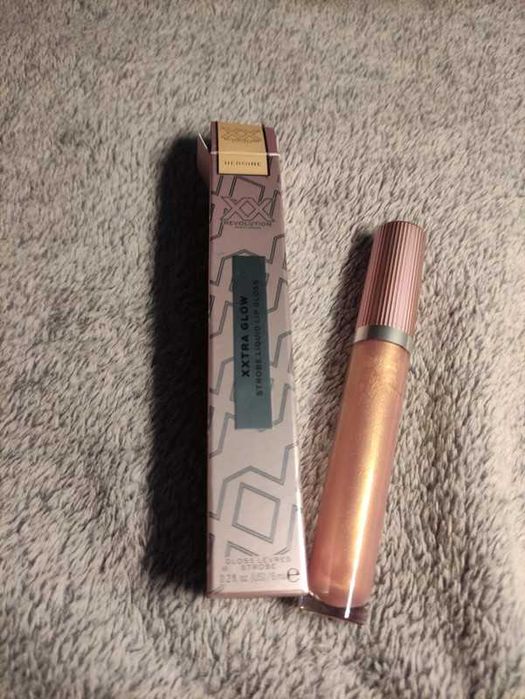 Błyszczyk XX by Revolution