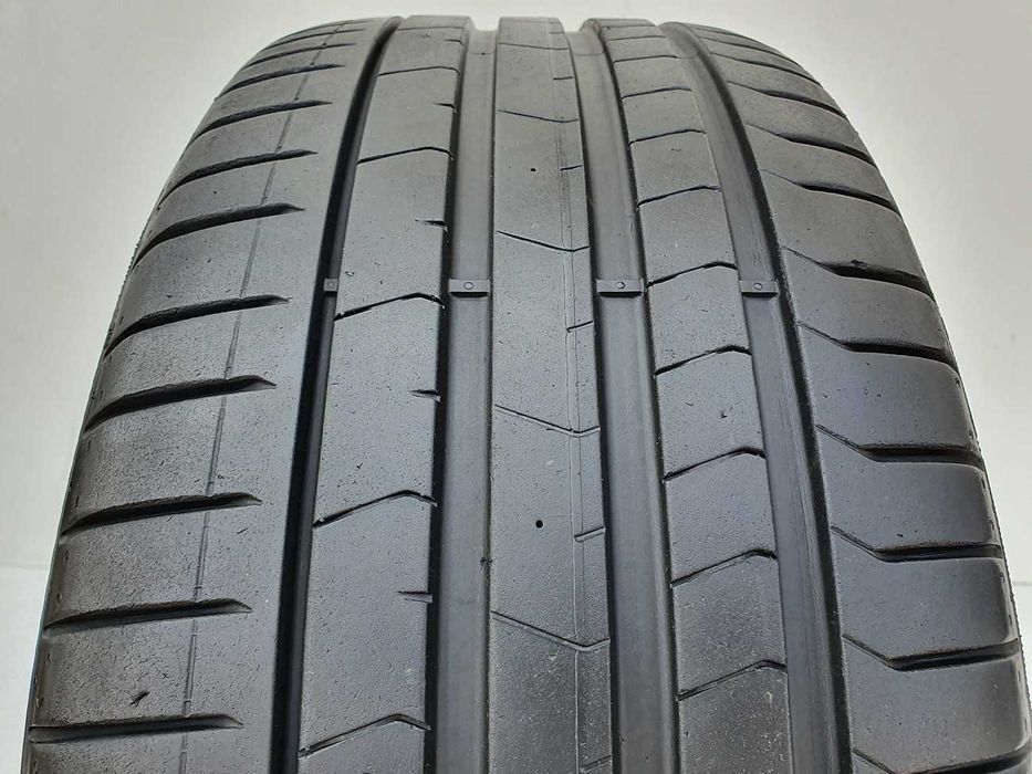 1x Opona letnia 245/35/20 PIRELLI PZero PZ4 - Gąbka VOL 6mm