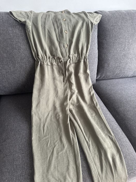 Продам комбінезон для дівчинки 11–12 років