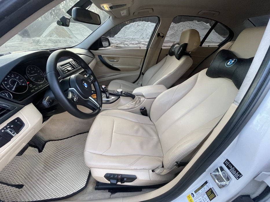 BMW F30 328  2012 год