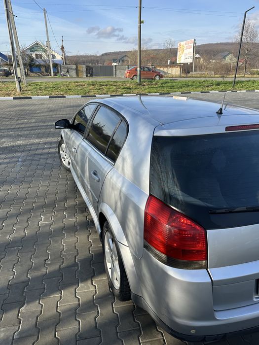 Opel Signum 2004 рік 2,2 дизель