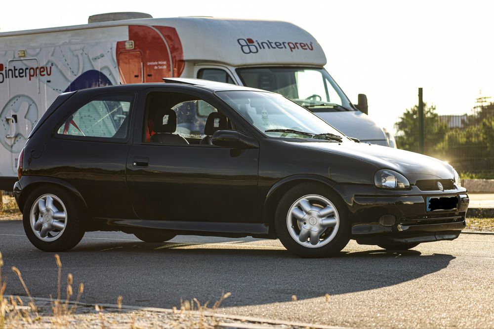 Opel Corsa B GSI
