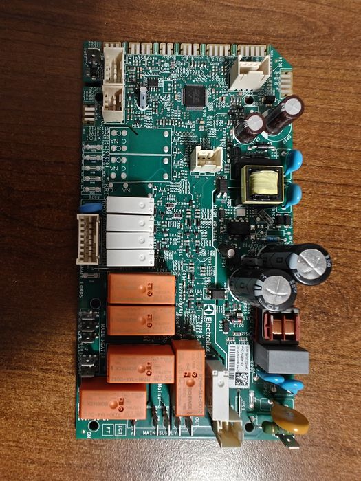 Sterownik elektronika do piekarnika EOC8H31X lub EOC8H31Z