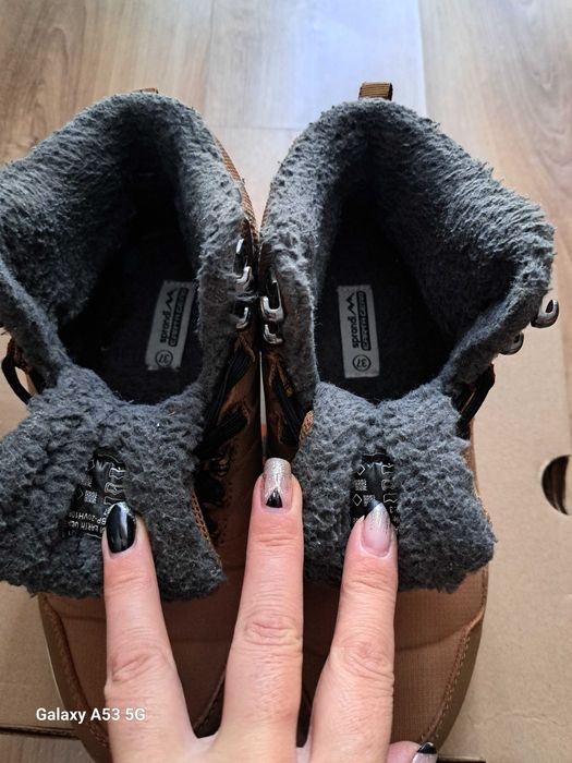 Buty zimowe chłopięce zadbane