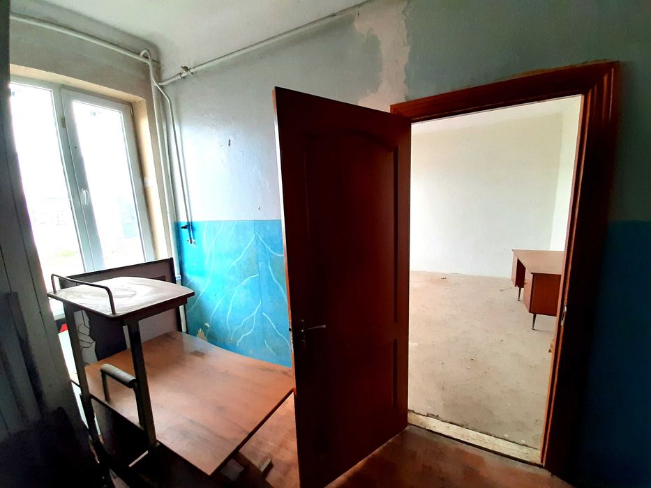 Будівля адміністративна,  площею 317,5 кв.м,  м.Рівне
