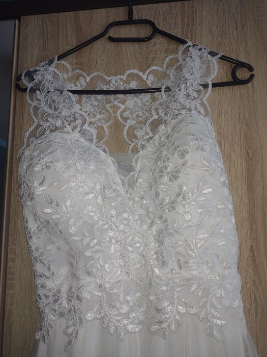 Suknia ślubna biała