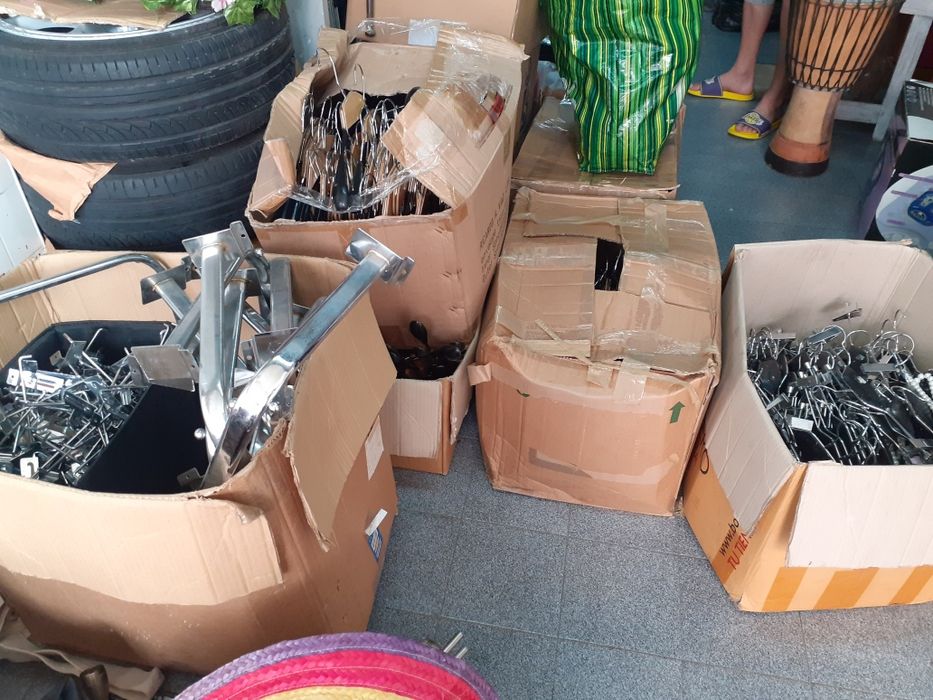 Material para loja de roupa