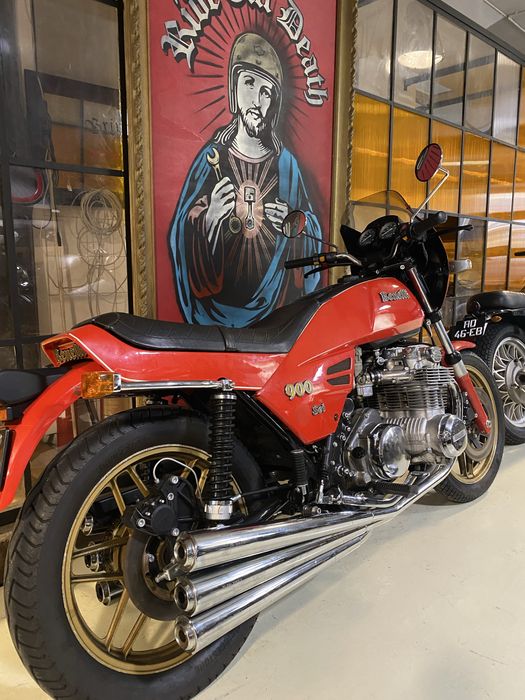 Benelli 900 sei 6 cilindros