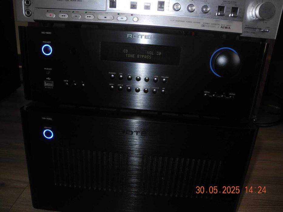 Rotel RC+RB 1590/AIWA AD-6900 /Dynaudio /Denon AVRX6300H/REL Storm III