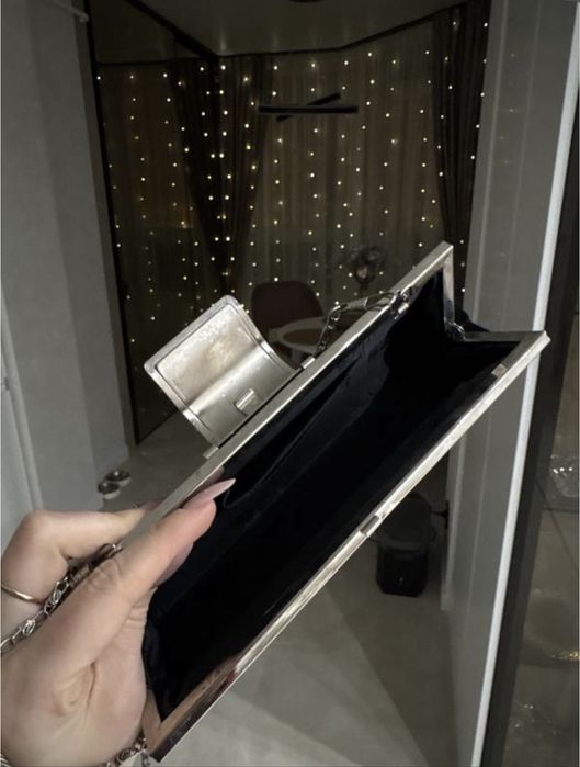 Клатч бархатний з камінням