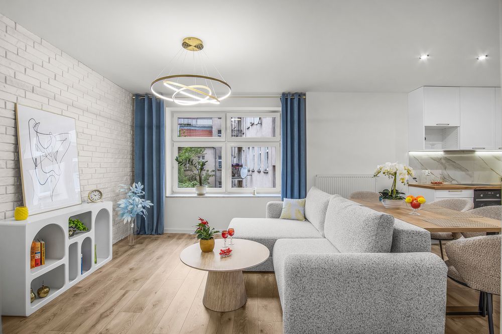 Ul. Cybulskiego / 3 pokoje / po remoncie