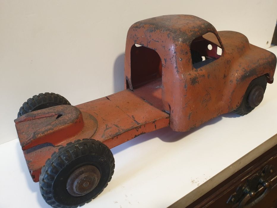 Antigo brinquedo em chapa camião de reboque americano Toy Truck