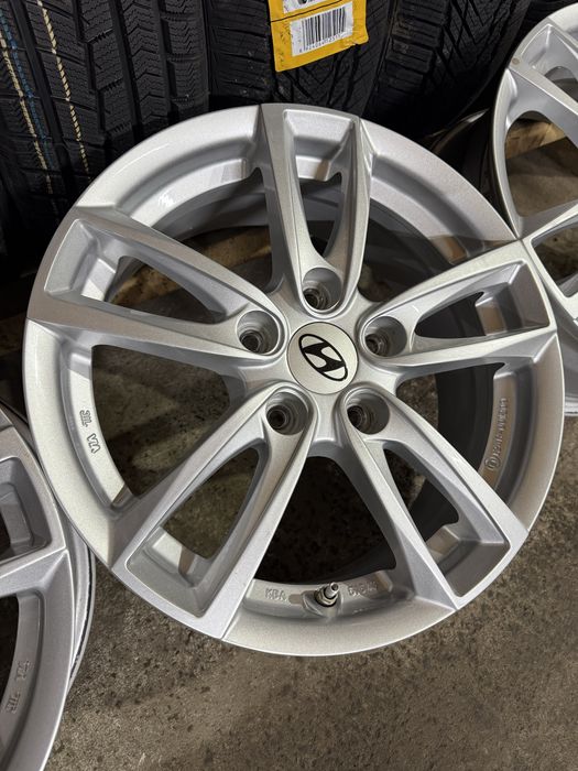 Литі диски кіа хюндай r16 5/114,3 6,5j et50 kia hyundai чудовий стан