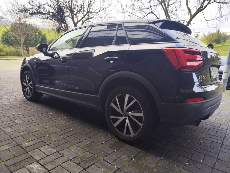 Audi Q2 30 tfsi SPORT Sline