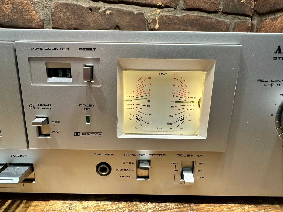 Magnetofon Akai CS-M01A