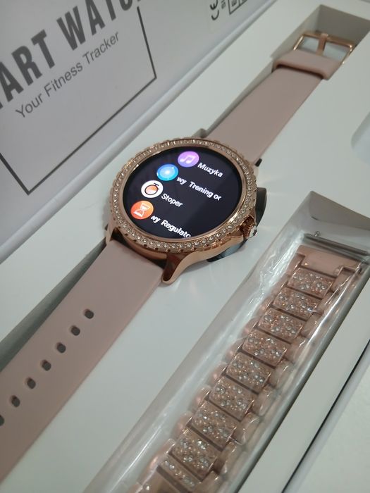Smartwatch Bluetooth z ekranem AMOLED