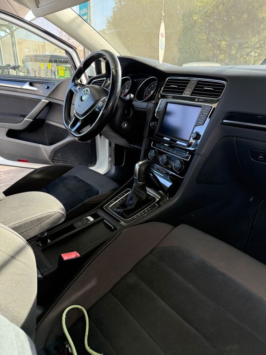 VW Golf VII Highline 1.6 TDI DSG Best Edition | Dynaudio | Park Assist | Full Extras