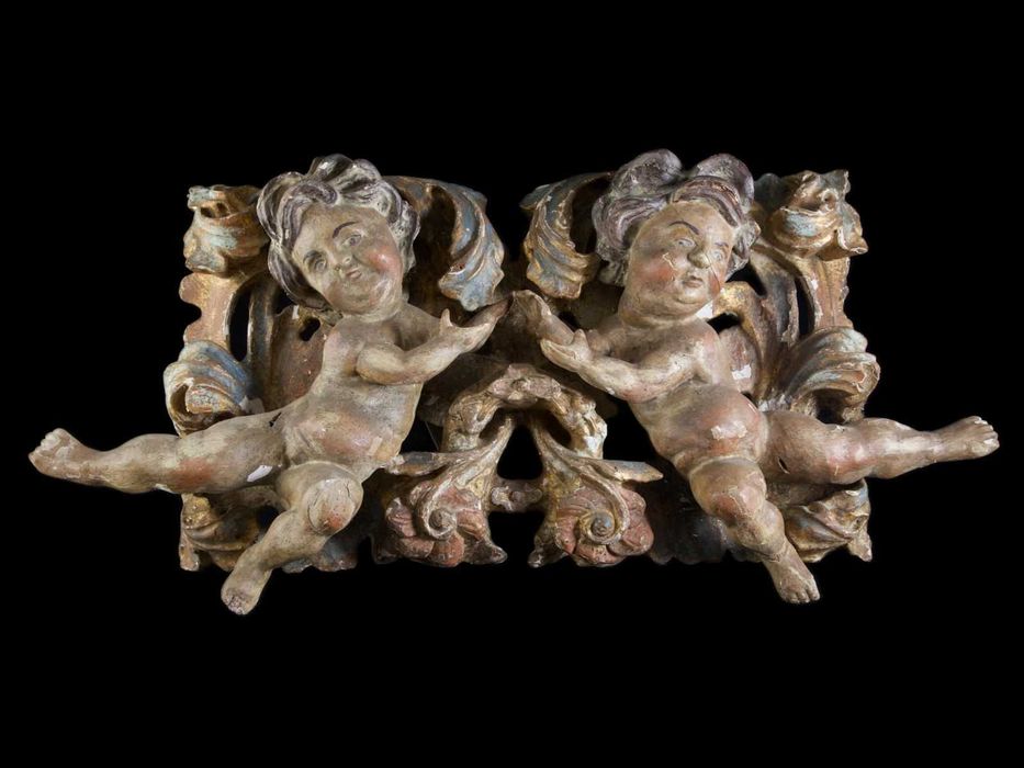 Busto antigo de Querubim