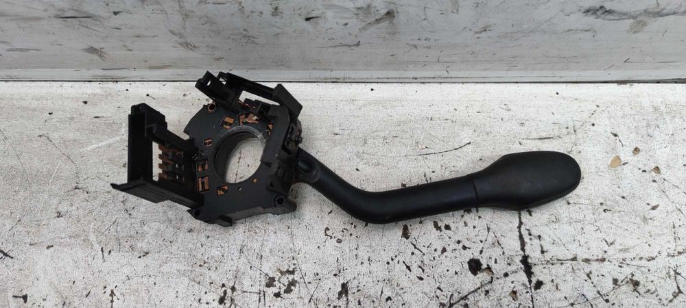 Volkswagen VW Passat B4 Przełącznik Manetka Wycieraczek