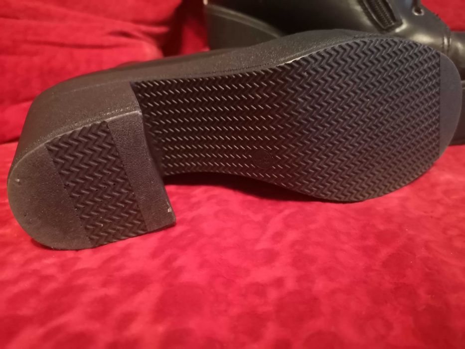 Buty na platformie 38