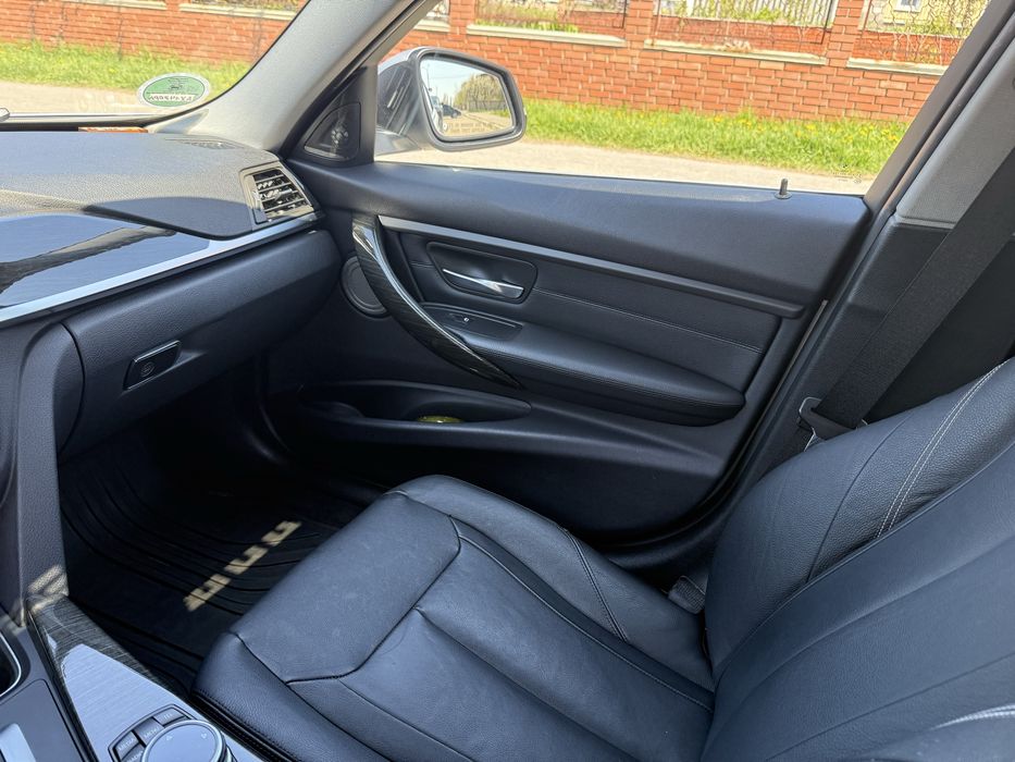 Bmw 328d f30 109 тыс. км  Harman Kardon  ИДЕАЛ