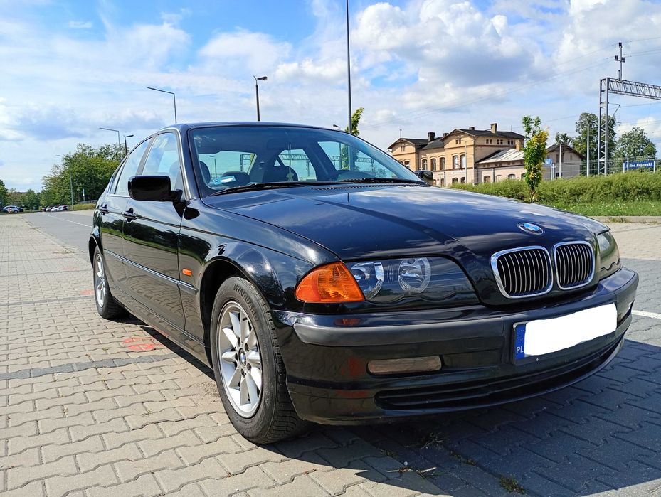 BMW E46 2.0 150KM LPG Klima Shwarz 2