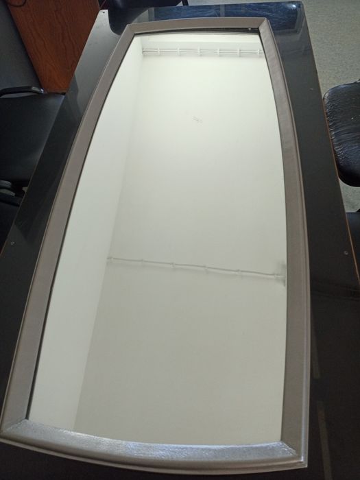 Grande espelho pintado