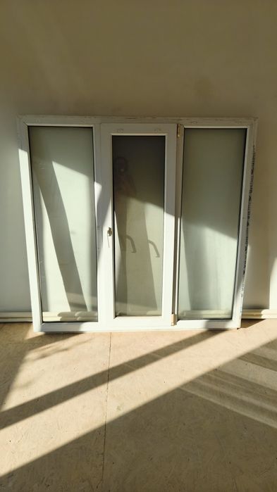 Продам вікно металопластикове