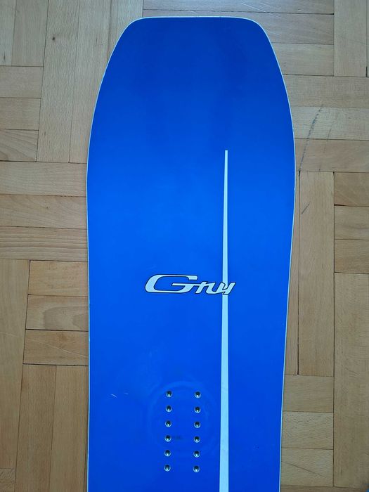 Deska snowboardowa Gnu Gremlin
