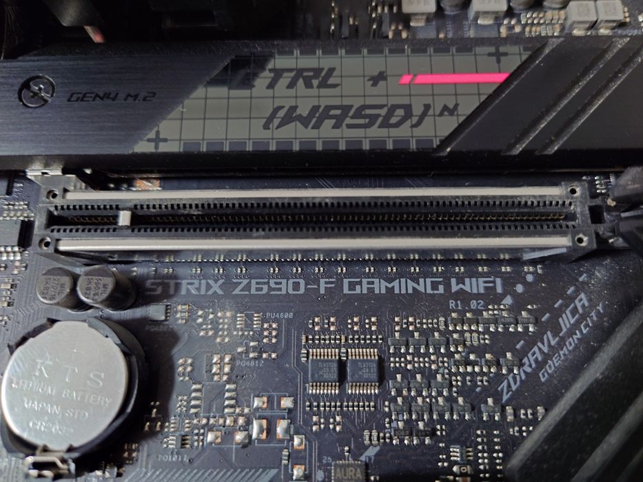 Материнська плата ASUS ROG STRIX Z690-F GAMING WIFI (s1700, DDR5)