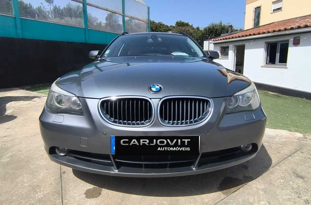 BMW 525D Touring 2005 GPS Pele