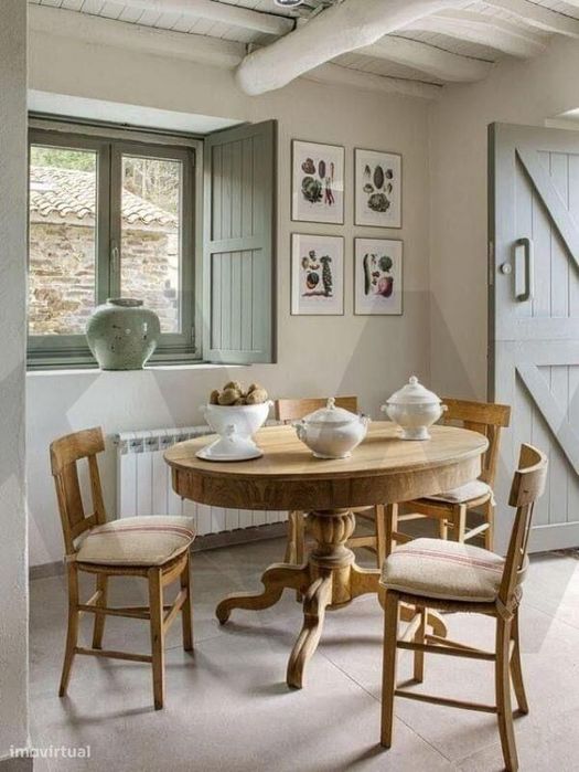 Moradia T1 em Remodelação Total – Oportunidade de Investimento em Carr