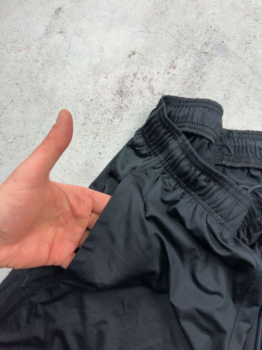 Спортивные шорты Under Armour оригинал Размер M