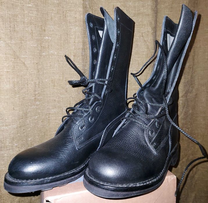 Botas militares Novos! tam. 38