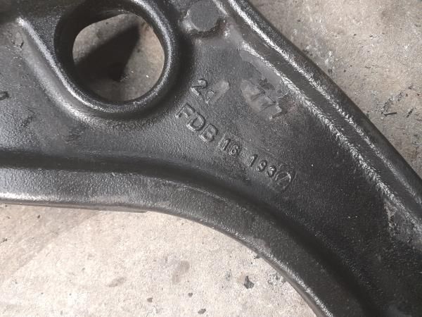Braço de suspensão frente esquerdo RENAULT Master III (FV)