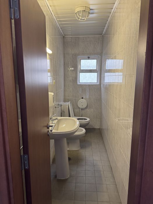 Armazém Arrendamento na Trofa
