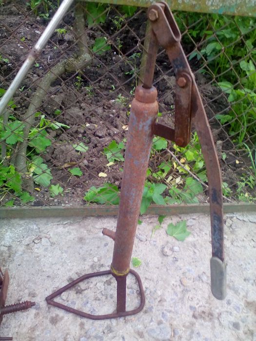 Ручний насос - помпа