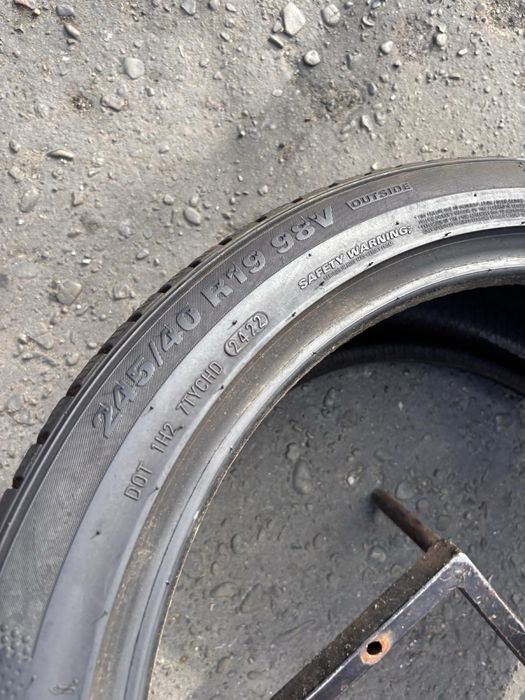 Шини 245/40 R19 пара Kumho 2022p зима 7мм