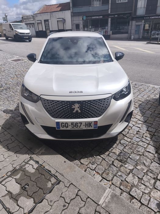 Vendo Peugeot 2008 eléctrico