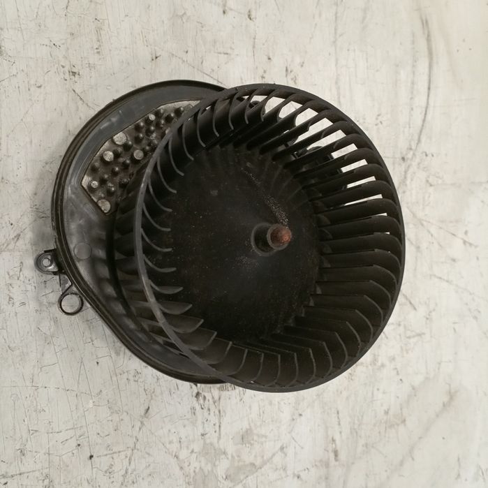 Motor de Sofagem - BMW 1 (F21) | 11 -
