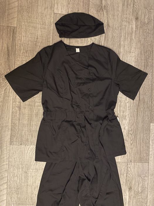 Хірургічний костюм з шапочкою