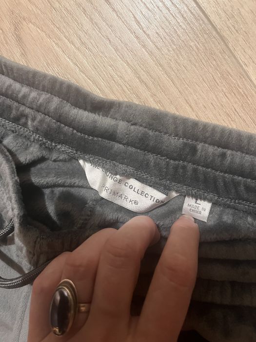 Spodnie dresowe nowe bez mętki