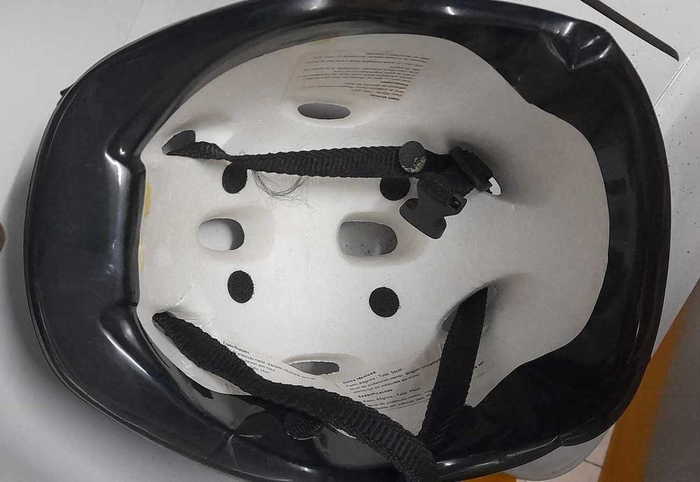 Capacete bicicleta / trotinete