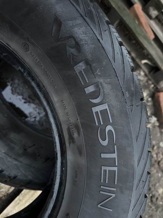 Шини зима 265/65 R17 Vredestein
