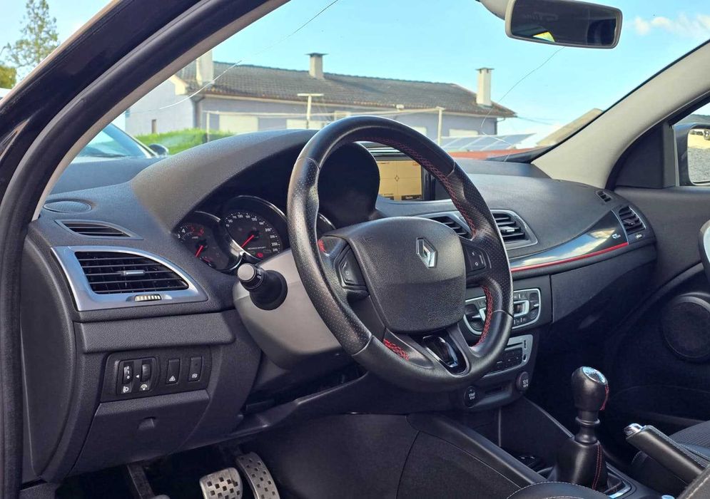 RENAULT MÉGANE III COUPÉ GT LINE 1.5DCI 110CV
