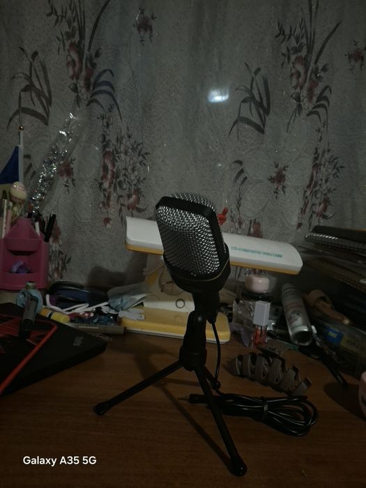 Продам Микрофон Игравой