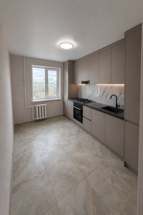 Продаж 2 кімнатна квартира Біла Церква р-н. ДНС.
