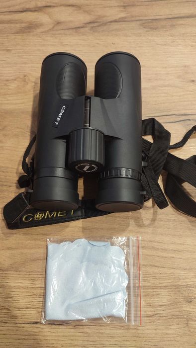 Lornetka COMET 10X42