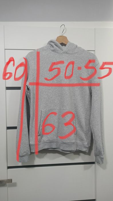 Szara bluza chłopięca z kapturem i kieszenia rozmiar 158/164 H&M